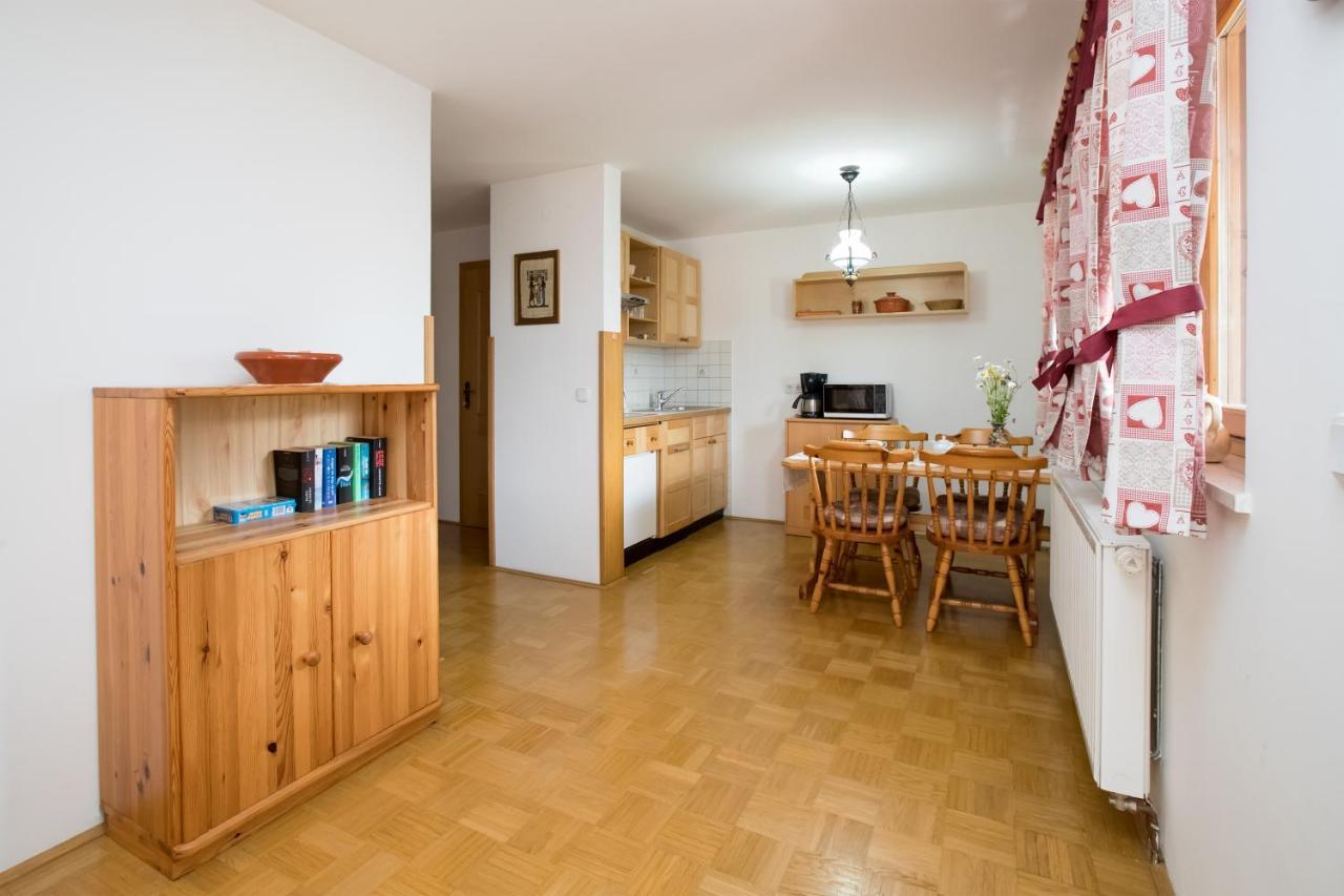 בוהין Apartmaji Katrnjek מראה חיצוני תמונה